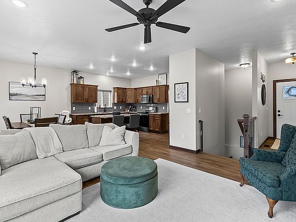 5th image of 5301 S Eastwind Ave
