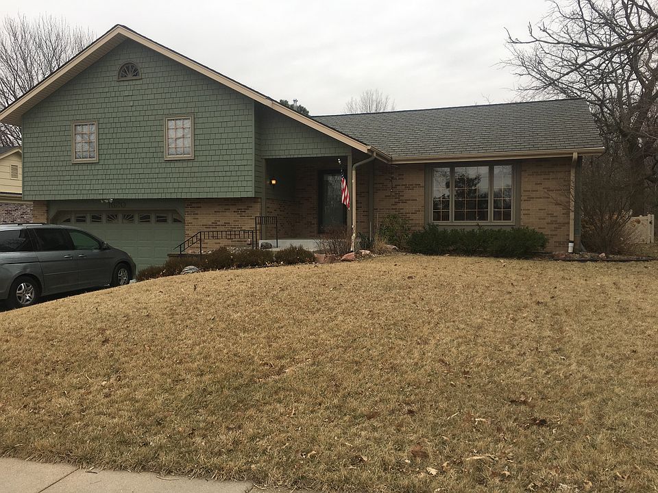 1st image of 1620 Devoe Dr