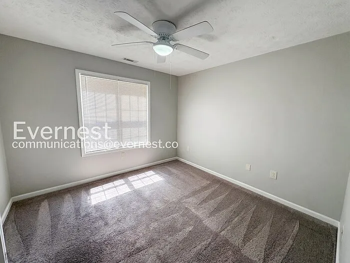 228 Nina Cir — Photo 17