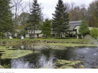 38 Strawberry Rdg, Warren, CT 06777