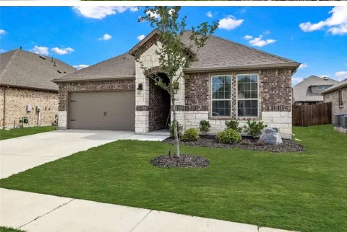3 bed, 1785 sqft, $2,200 — Photo 2