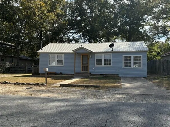 1217 McHenry St, Malvern, AR 72104