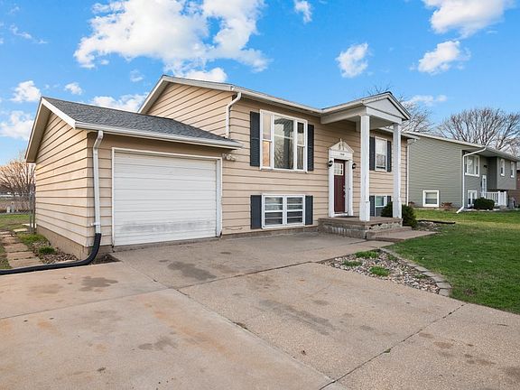 3rd image of 1500 9th St NW