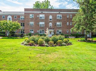 221 Middle Neck Road #G5, Great Neck, NY 11021