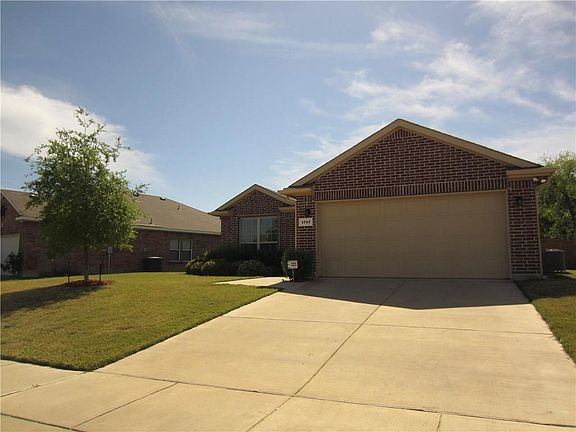 2nd image of 1747 Park Trails Blvd