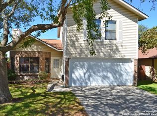 13035 Feather Ridge Dr, San Antonio, TX 78233