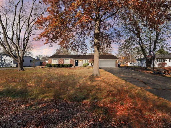 6427 Golden Ln, Fort Wayne, IN 46835