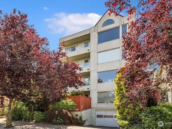 1613 California Avenue SW #101, Seattle, WA 98116