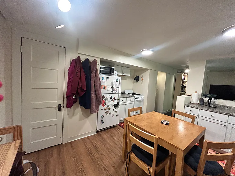 6 Beaufort Rd #2A — Photo 9
