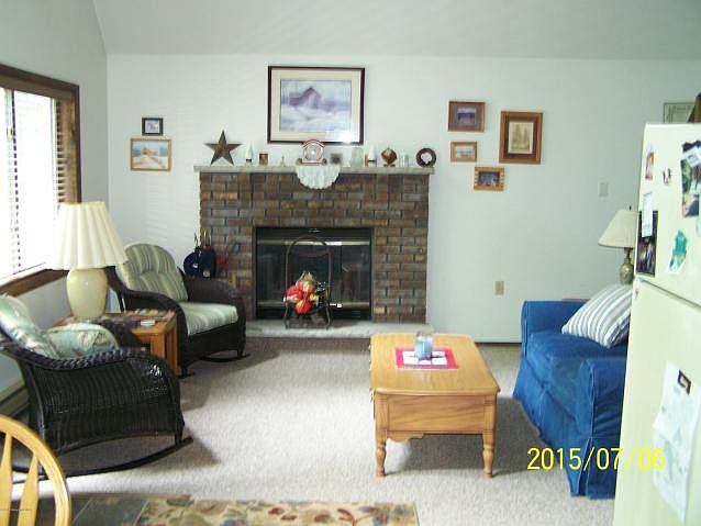 2nd image of 207 Paxinos Dr
