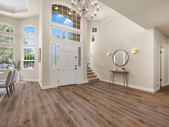 2nd image of 1815 Silverwings Ct