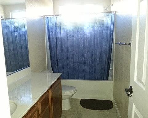 5th image of 11514 Giles St