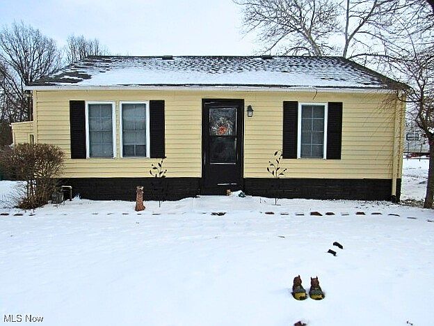 1st image of 5211 Hecock Ave