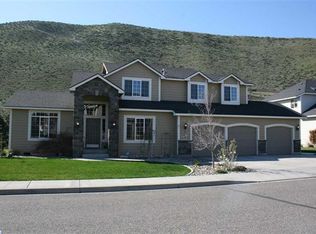 879 Clermont Dr, Richland, WA 99352