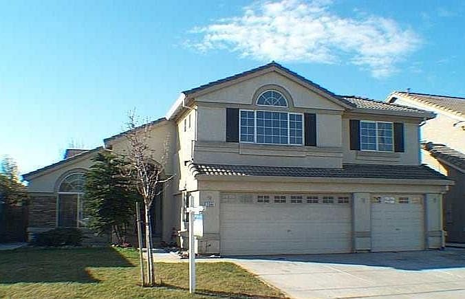 1st image of 2044 Black Rose Ln