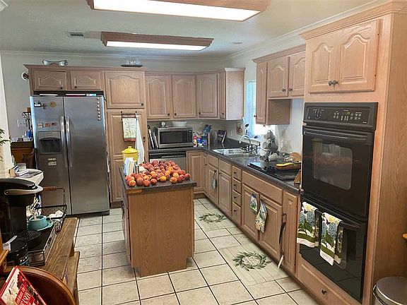 5th image of 2422 Avenue E