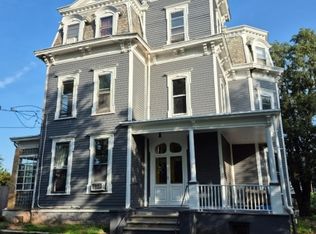 810 Old York Rd, Raritan, NJ 08869