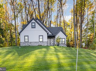 2808 Spring Valley Rd, Lancaster, PA 17601