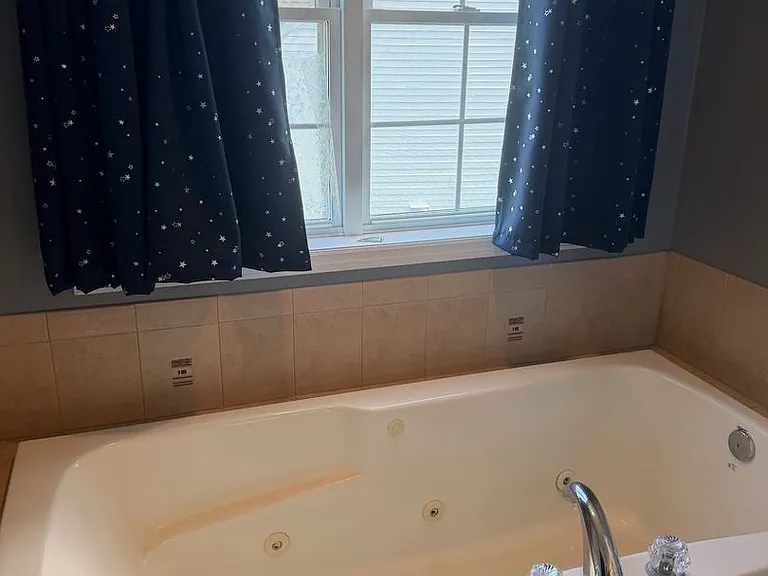 1014 Helm Ln — Photo 5