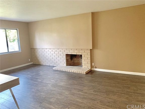 4th image of 1373 Scoville Ave