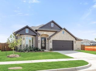 240 Claywood Dr, Glenn Heights, TX 75154