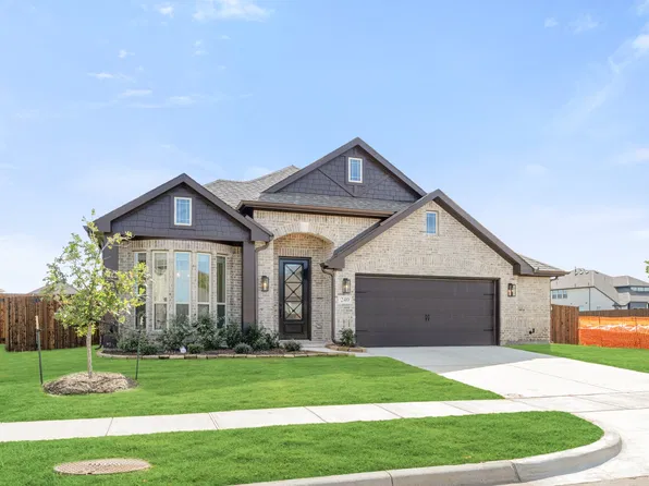 240 Claywood Dr, Glenn Heights, TX 75154