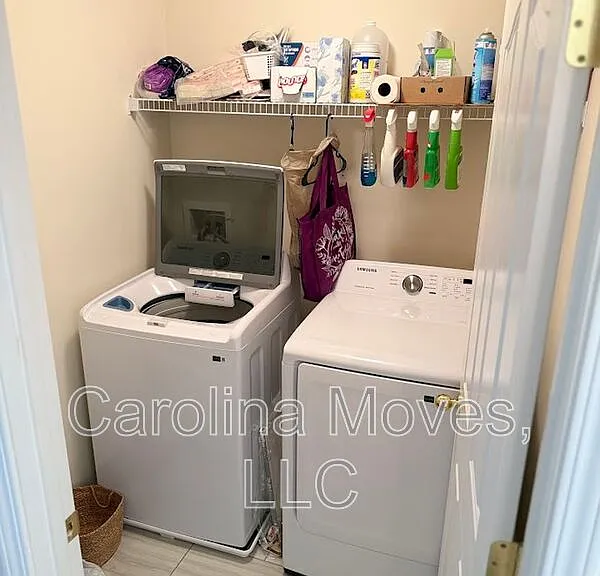 510 Grafton Ct — Photo 13