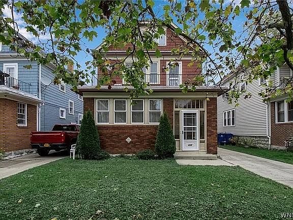1st image of 117 Groveland St
