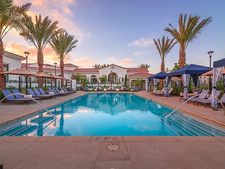 Montecito at Carlsbad — Photo 16