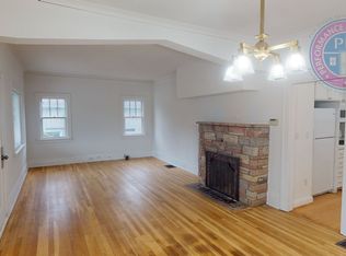 43 Ladd St, Lake Oswego, OR 97034