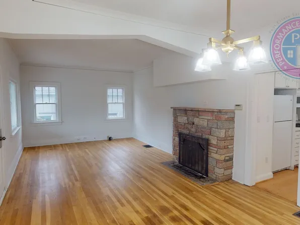 43 Ladd St, Lake Oswego, OR 97034