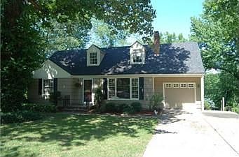 1st image of 7446 Village Dr