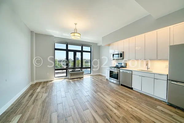 Rented by Sterling Realty Solution Inc | media 17