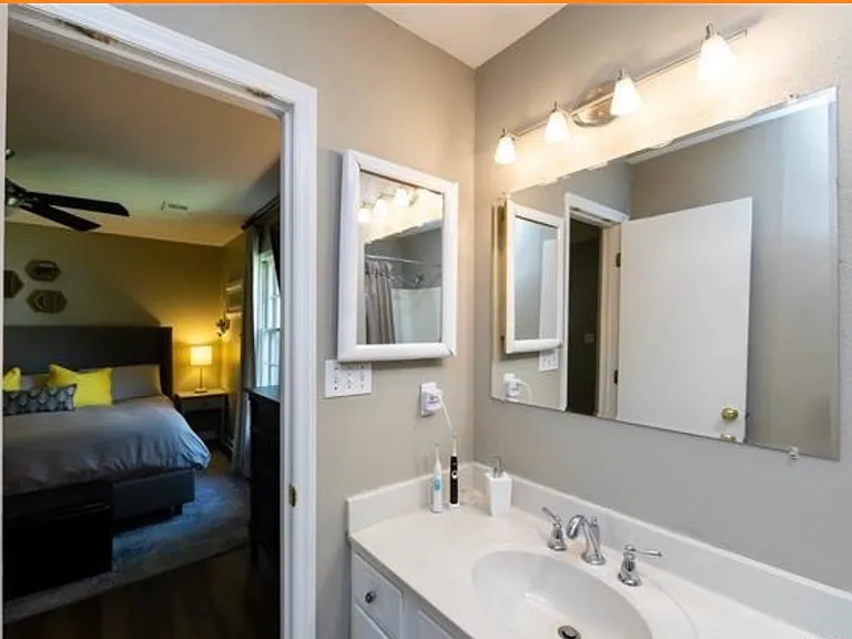 4742 Old Woods Rd — Photo 20