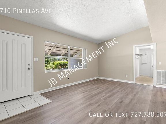 4th image of 3710 Pinellas Ave