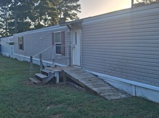 104 Alum Creek Dr #C, Paige, TX 78659