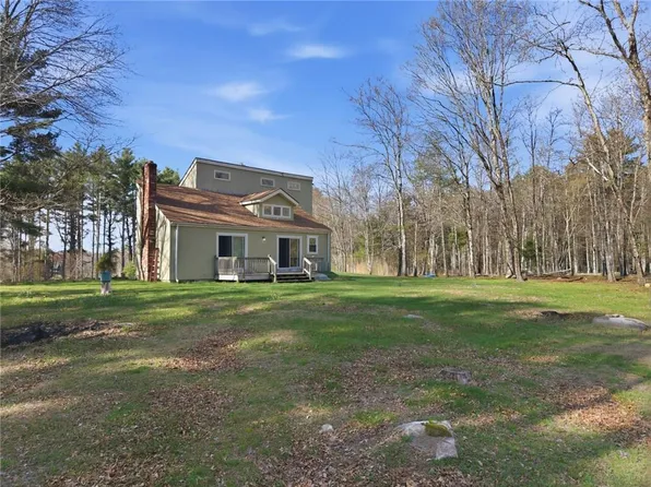 28A Shippee Schoolhouse Rd, Foster, RI 02825