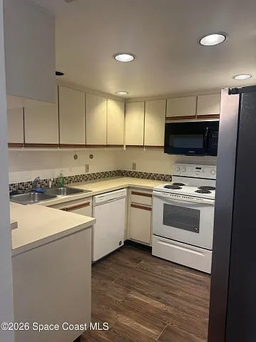 1600 Woodland Dr #1 — Photo 8