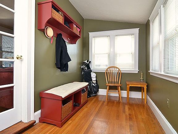 mud room