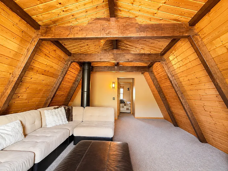 Upstairs loft, gathering room