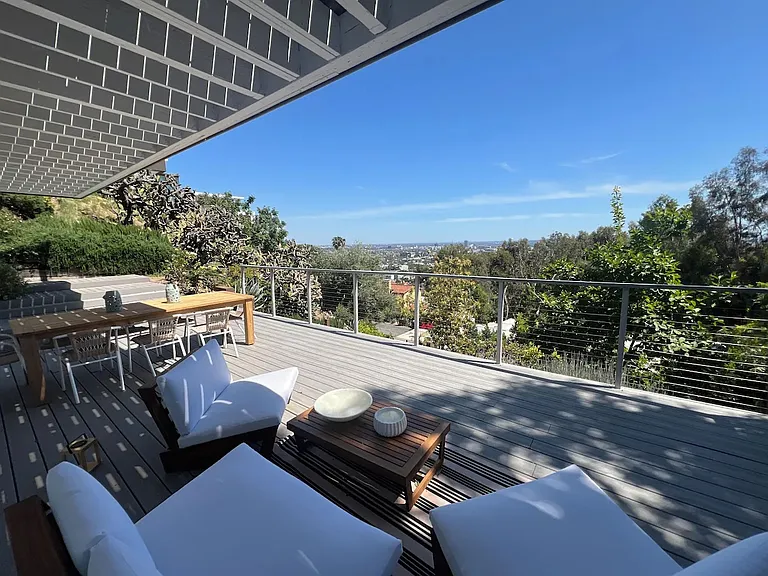 8376 Hollywood Blvd — Photo 61
