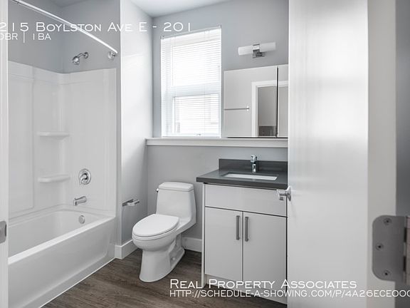 3rd image of 215 Boylston Ave E Unit 201