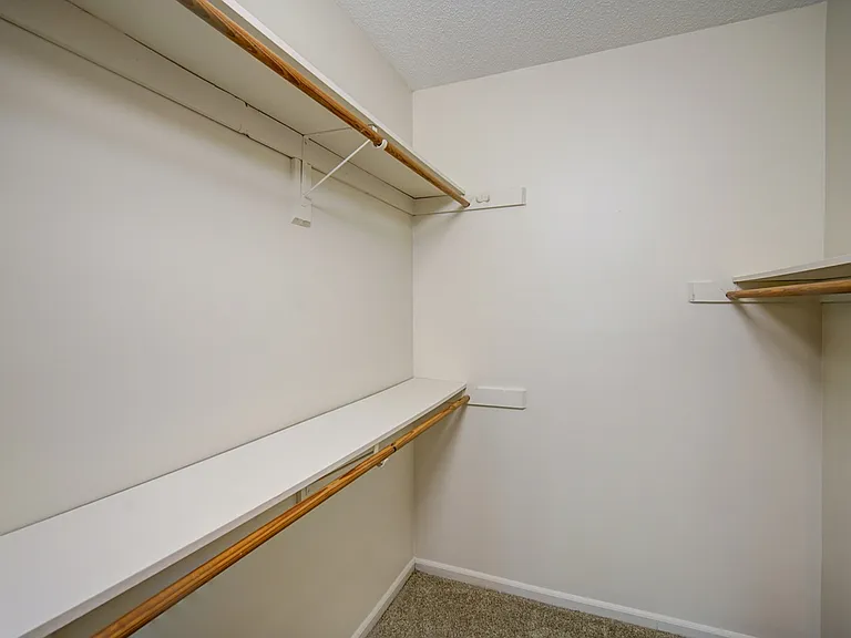 Bristol Park Apartment Homes — Photo 38
