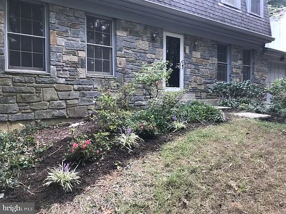2nd image of 3222 Brookings Ct