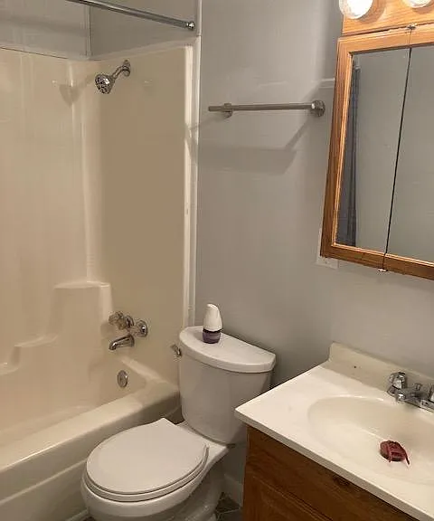 811 Minnie St — Photo 24