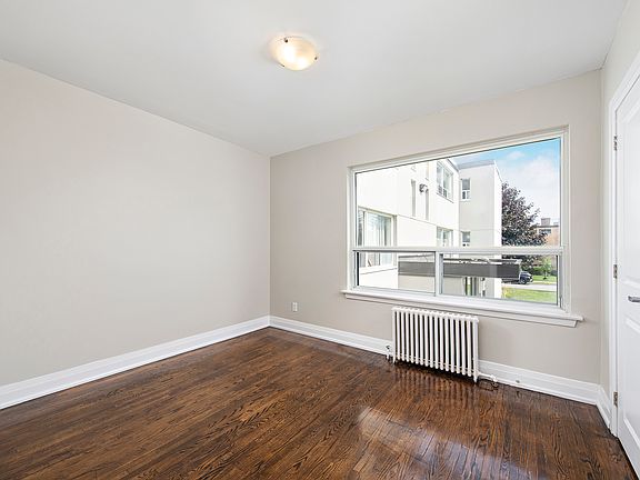 5th image of 12 Rosseau Rd #12003