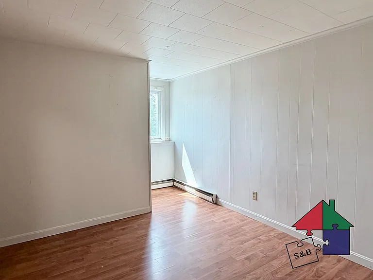 2 W Cobble Hill Rd — Photo 12