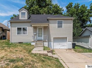 8012 State St, Ralston, NE 68127