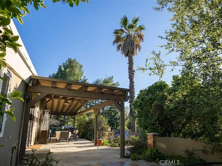 24361 Mulholland Hwy — Photo 25