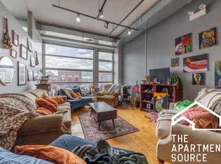 2412 W North Ave #2E, Chicago, IL 60647